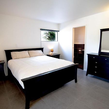 Reynalton Apartment Stockey ภายนอก รูปภาพ